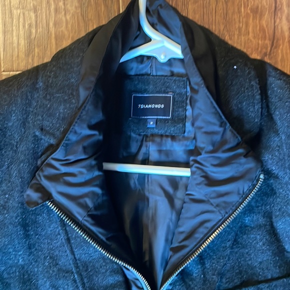 (M) 7 diamonds pea coat jacket - Picture 8 of 11